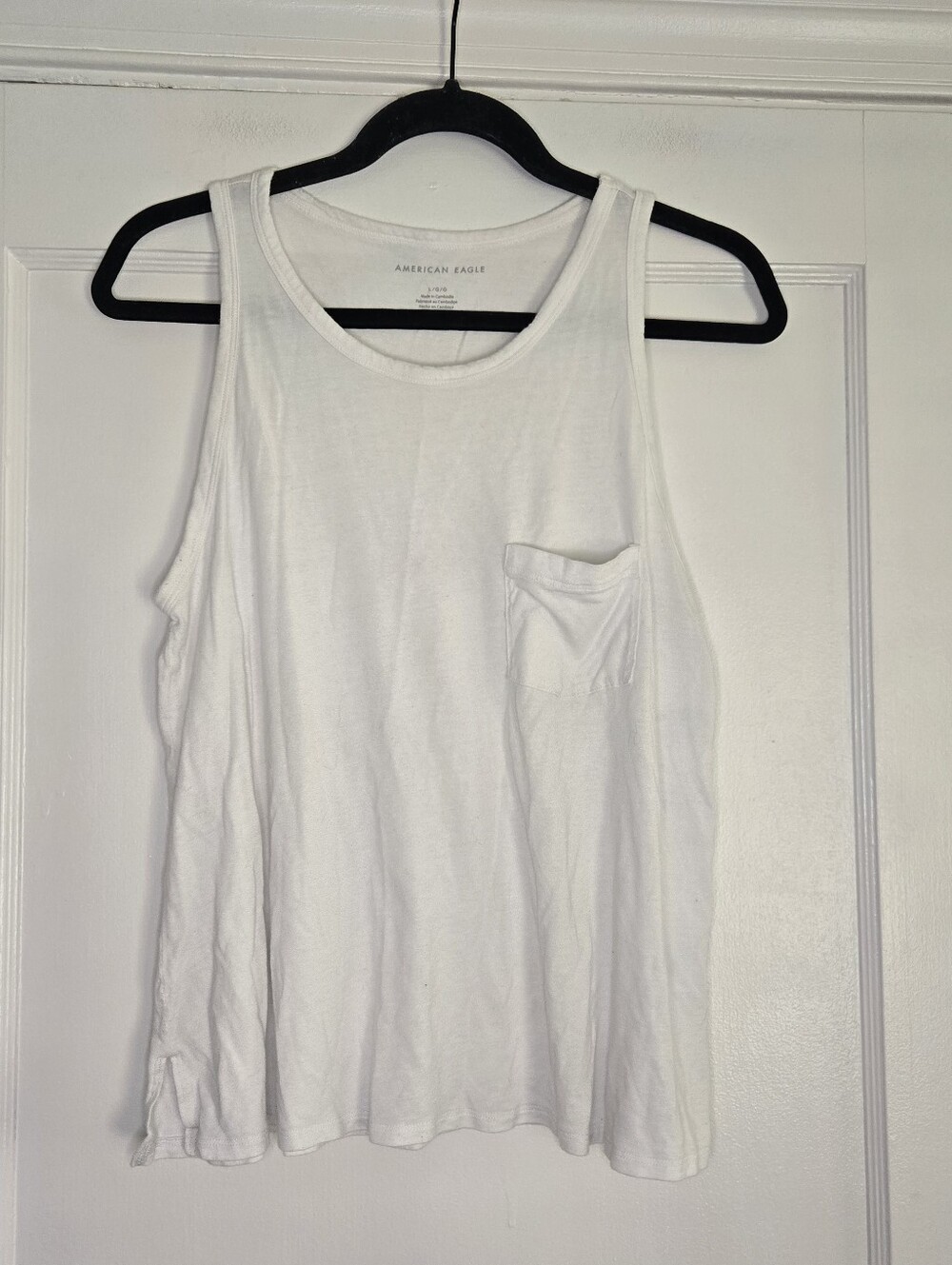 American Eagle White Tank Top with Pocket Women's Large